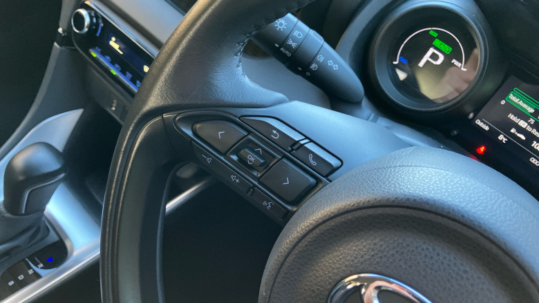 Toyota Yaris 1.5 Hybrid Design 5dr CVT Hybrid Hatchback